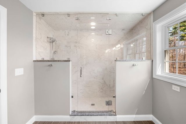 10 Delray Dr, Haverhill, MA 01832