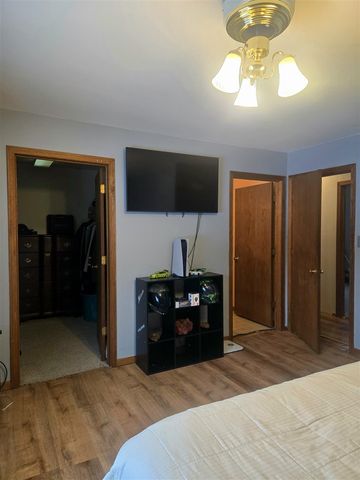 7887 Randolph Street, Vanderbilt, MI 49795