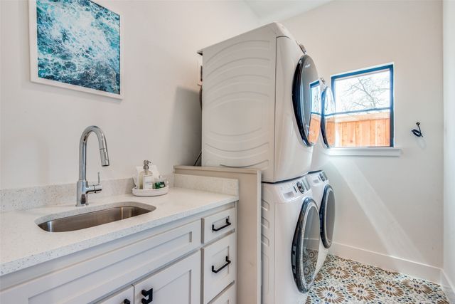 7500 Kaywood Drive, Dallas, TX 75209
