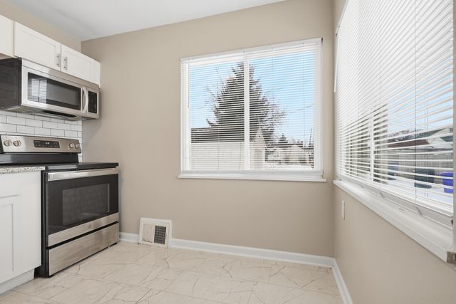 1362 Clinton Street, Columbus, OH 43211