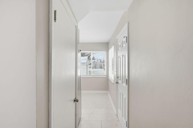 1362 Clinton Street, Columbus, OH 43211