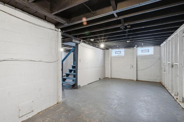 1362 Clinton Street, Columbus, OH 43211