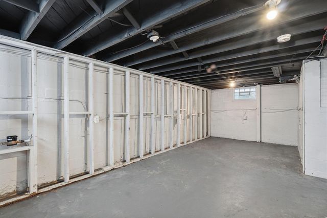 1362 Clinton Street, Columbus, OH 43211