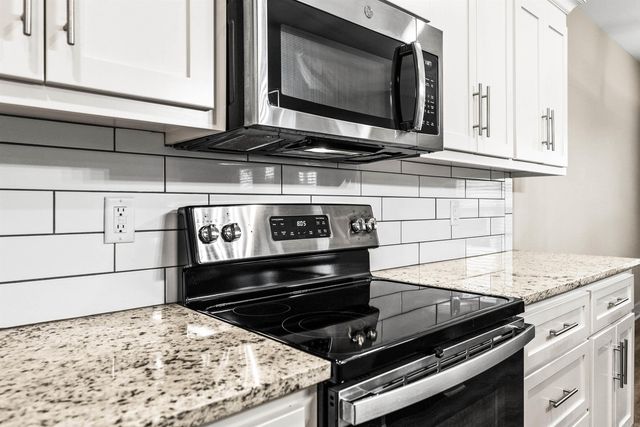 10 Clover Leaf Lane, Greenbrier, AR 72058