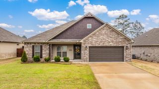 10 Clover Leaf Lane, Greenbrier, AR 72058