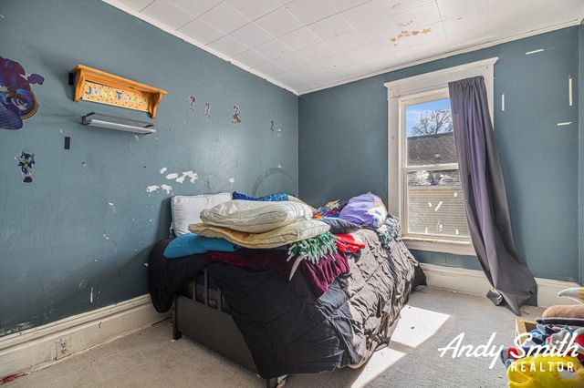 241 N State Street, Zeeland, MI 49464