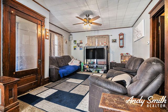 241 N State Street, Zeeland, MI 49464