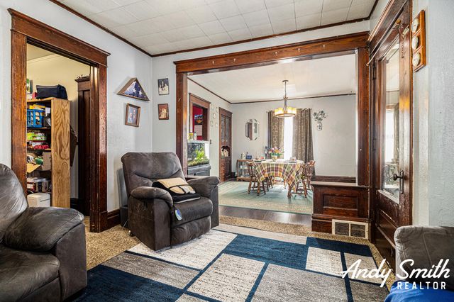 241 N State Street, Zeeland, MI 49464