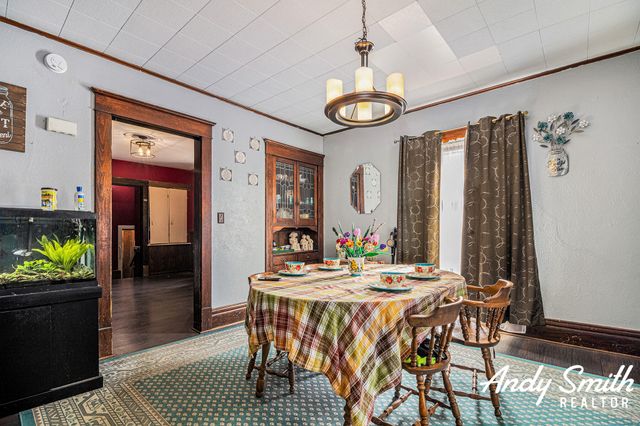 241 N State Street, Zeeland, MI 49464