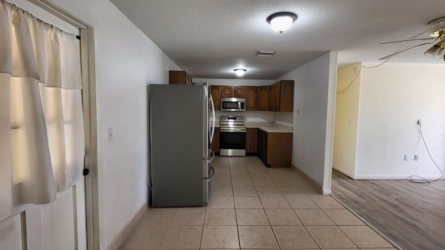 1404 SE 4th Street, Okeechobee, FL 34974