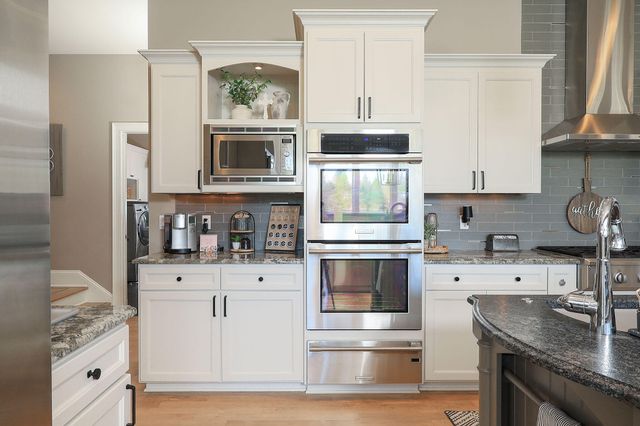 113 Kendallbrook Way, Grants Pass, OR 97527