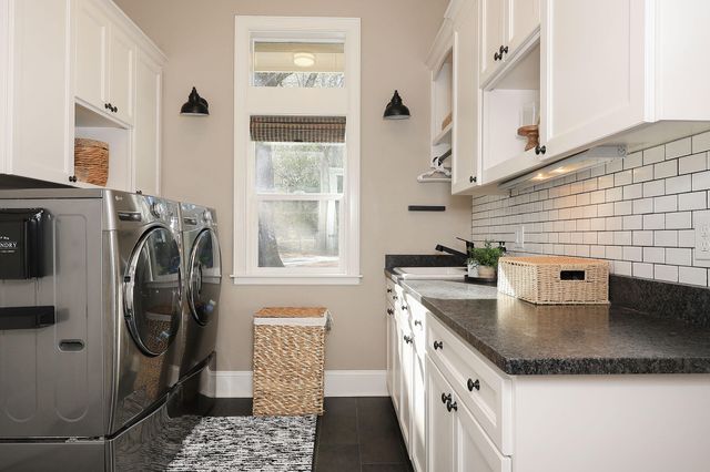 113 Kendallbrook Way, Grants Pass, OR 97527