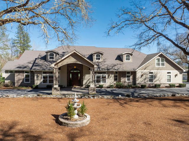 113 Kendallbrook Way, Grants Pass, OR 97527