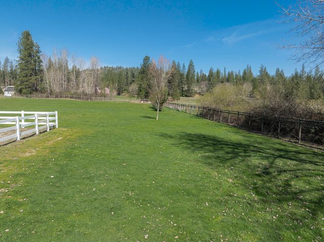 113 Kendallbrook Way, Grants Pass, OR 97527