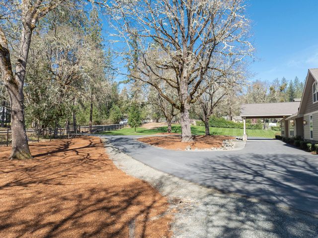 113 Kendallbrook Way, Grants Pass, OR 97527