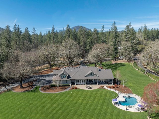 113 Kendallbrook Way, Grants Pass, OR 97527