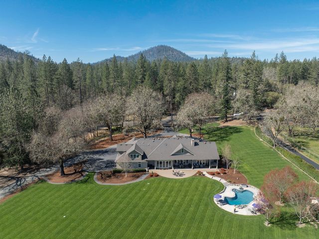 113 Kendallbrook Way, Grants Pass, OR 97527