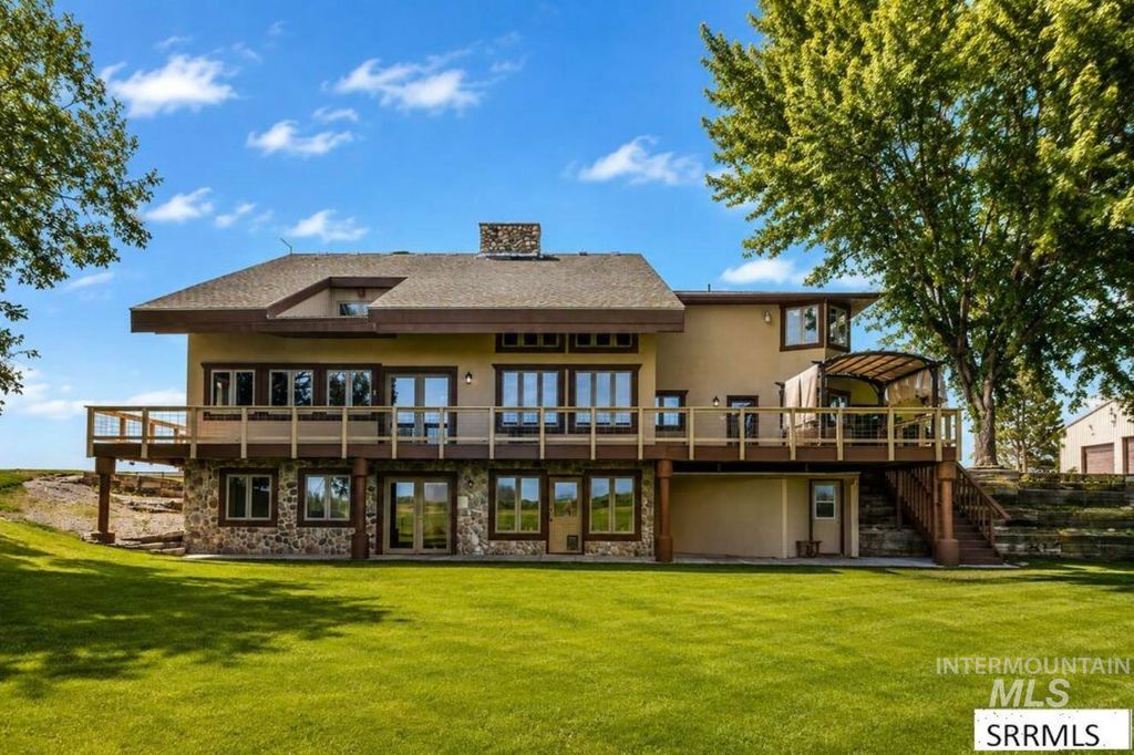 144 E 400 N, Blackfoot, ID 83221 photo 4