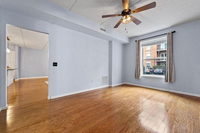 133 W Palatine Road 108, Palatine, IL 60067