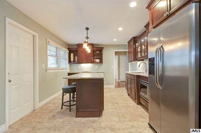 7880 Spring Arbor Road, Spring Arbor, MI 49283