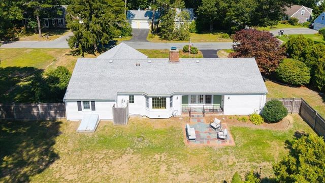 11 Kit Carson Way, Yarmouth, MA 02675