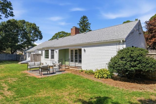 11 Kit Carson Way, Yarmouth, MA 02675