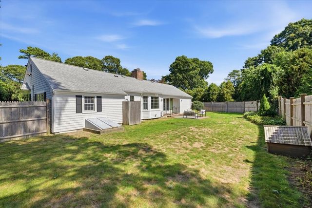 11 Kit Carson Way, Yarmouth, MA 02675