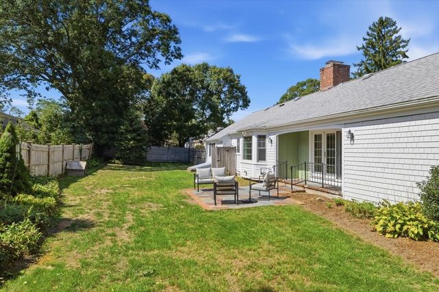 11 Kit Carson Way, Yarmouth, MA 02675