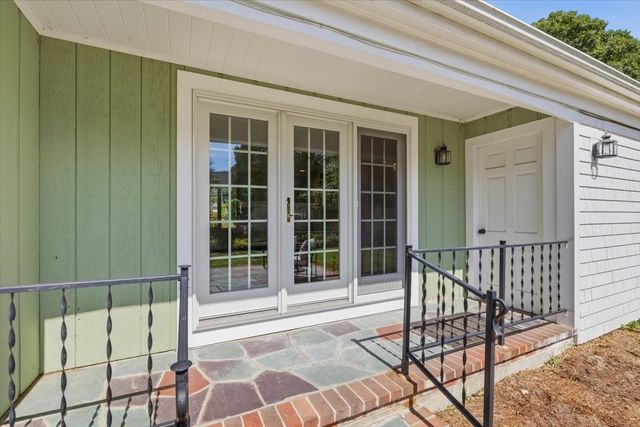 11 Kit Carson Way, Yarmouth, MA 02675