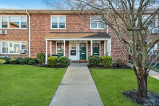 1570 Grand Avenue #24, North Baldwin, NY 11510