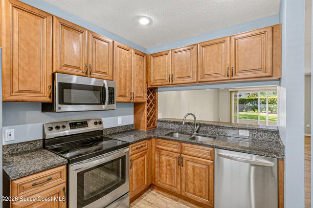 515 Steeplechase Lane, Melbourne, FL 32940