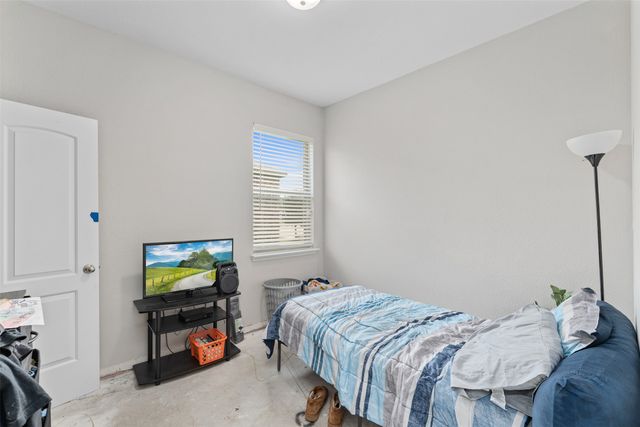 1432 Park Trails Boulevard, Princeton, TX 75407