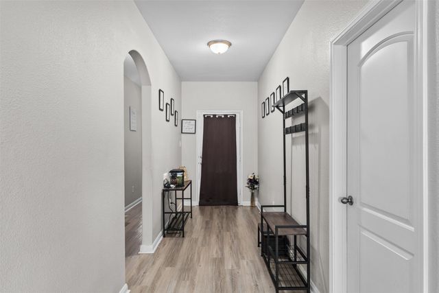 1432 Park Trails Boulevard, Princeton, TX 75407