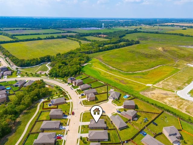 1432 Park Trails Boulevard, Princeton, TX 75407