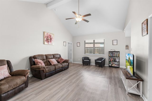 1432 Park Trails Boulevard, Princeton, TX 75407