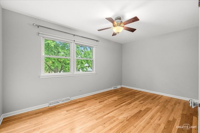 80 Bunting Lane, Naperville, IL 60565