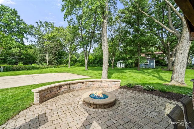80 Bunting Lane, Naperville, IL 60565