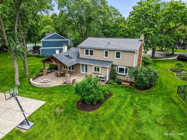80 Bunting Lane, Naperville, IL 60565