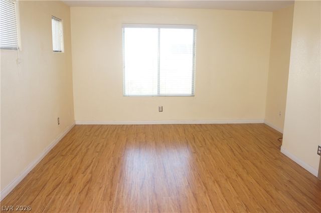 5228 Cardinal Flower Court, North Las Vegas, NV 89081
