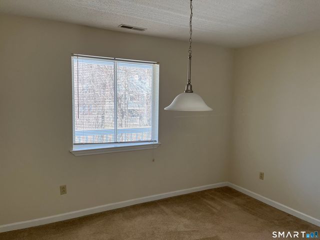 202 Windgate Circle E, Monroe, CT 06468