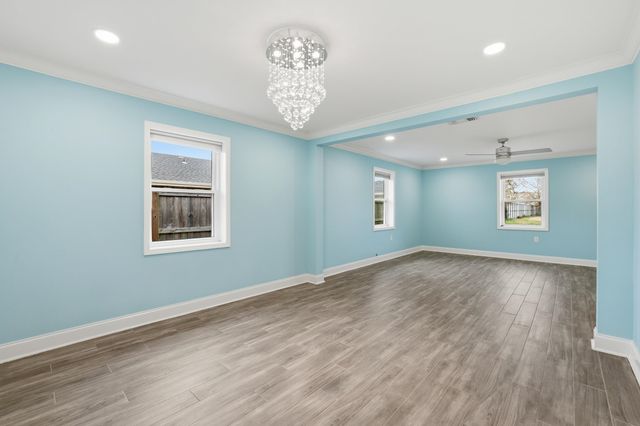 311 Estate Dr, Houma, LA 70364