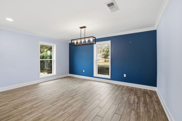 311 Estate Dr, Houma, LA 70364