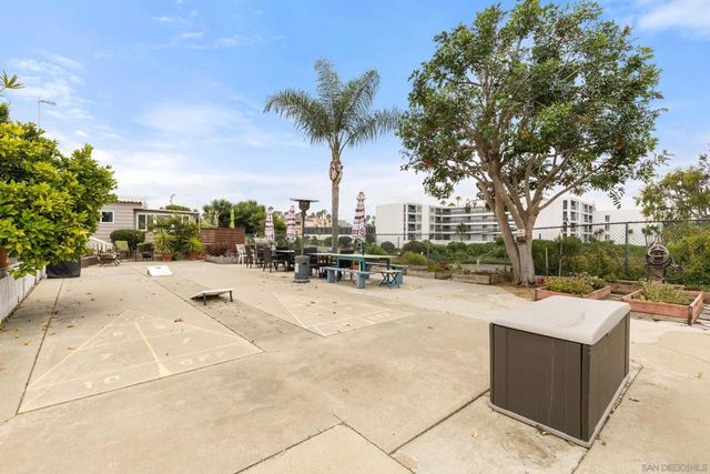 900 N Cleveland St 101, Oceanside, CA 92054