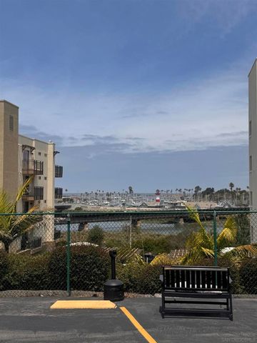 900 N Cleveland St 101, Oceanside, CA 92054