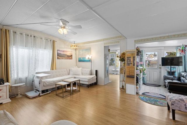 900 N Cleveland St 101, Oceanside, CA 92054