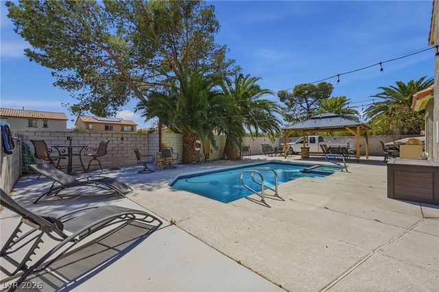 1445 Heather Oaks Way, North Las Vegas, NV 89031