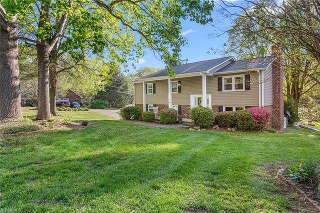 4608 Sun Valley Lane, Kernersville, NC 27284