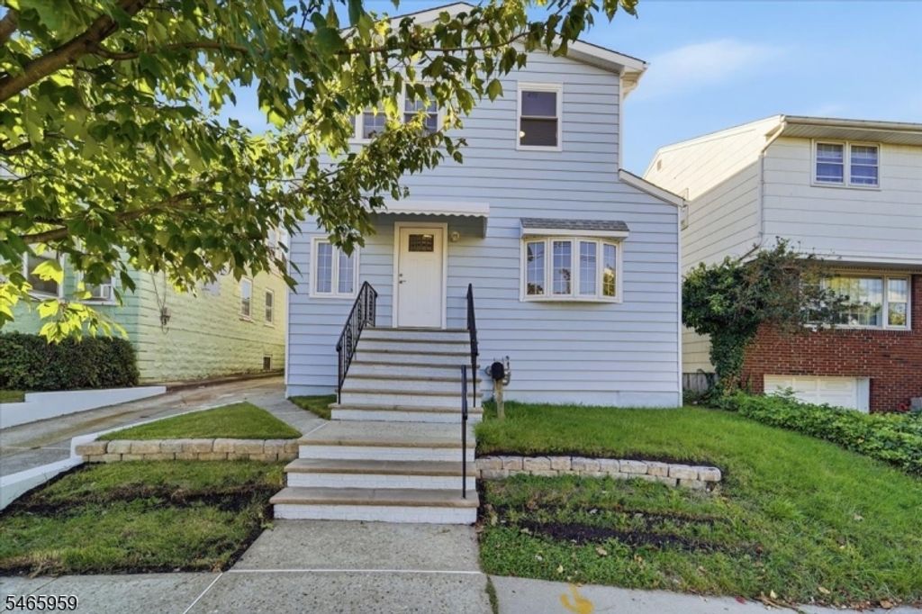 95 Rutherford Pl, North Arlington Boro, NJ 07031 — photo 2