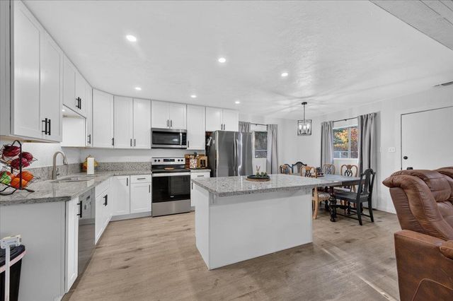 33412 Linson Road, Tollhouse, CA 93667