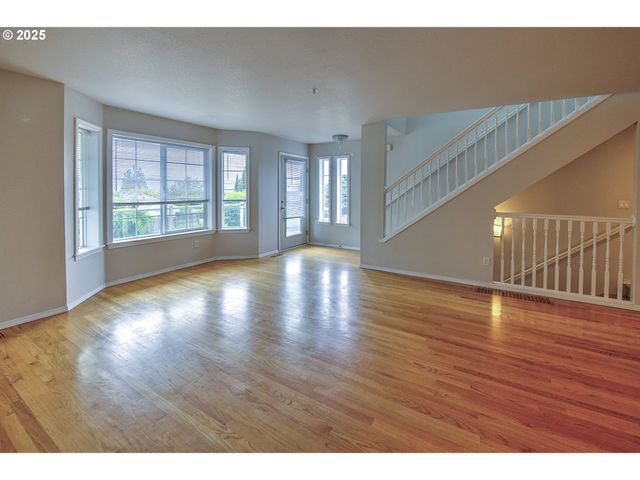 2772 E MCLOUGHLIN Blvd, Vancouver, WA 98661